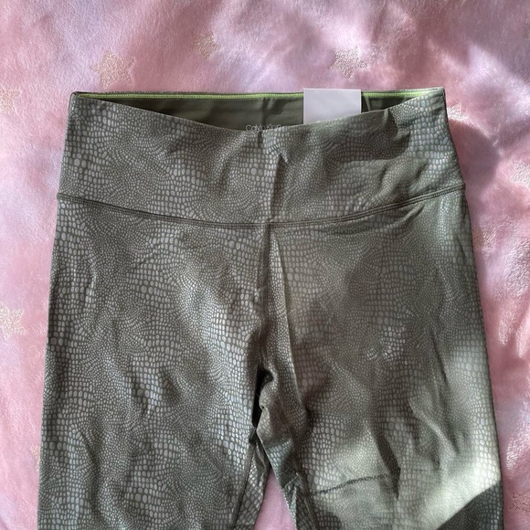 Calvin Klein High Waist Leggings - Picture 2 of 4